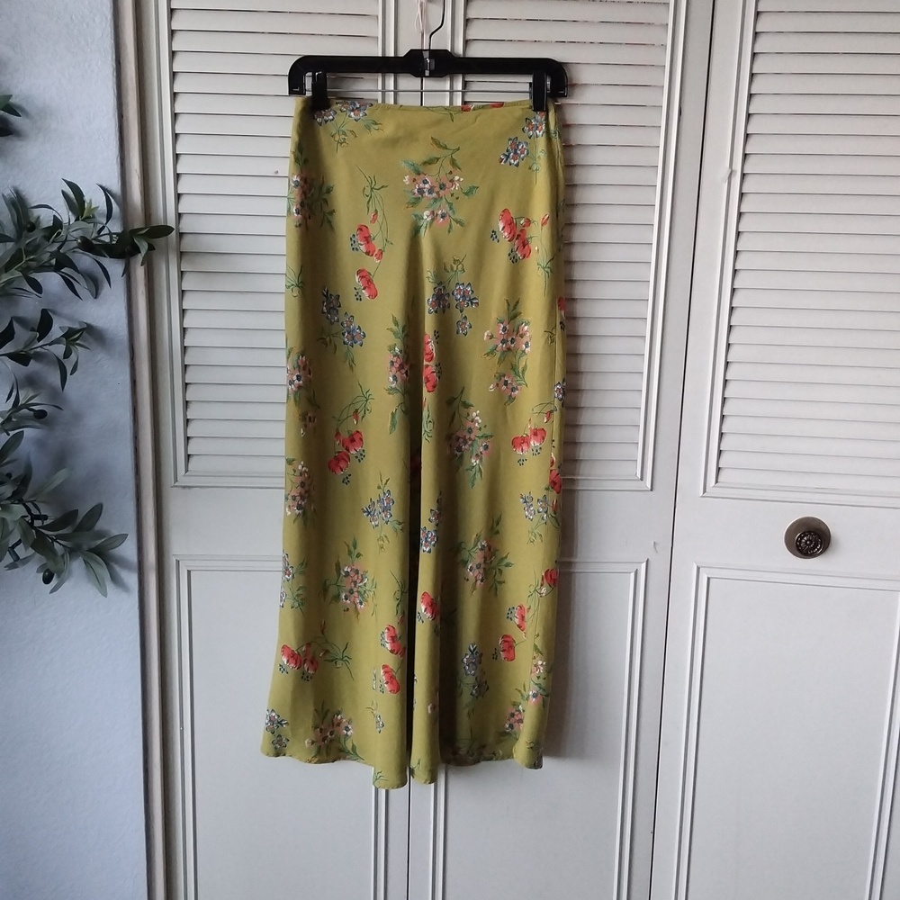 - green/red print maxi skirt